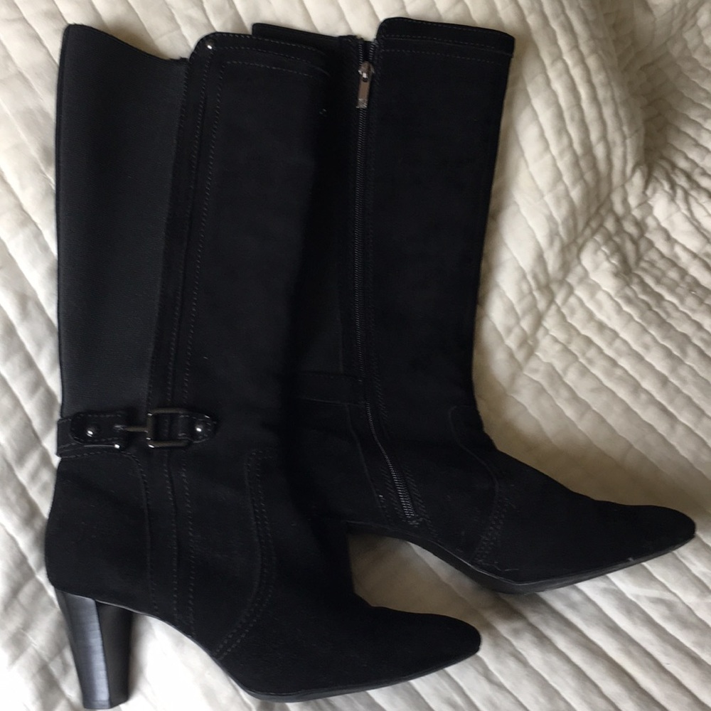 Anne Klein black leather (suede) heeled boots